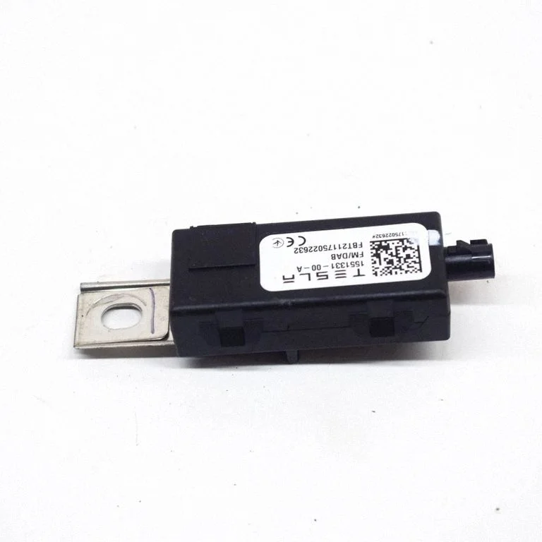 Antenas pastiprinātājs 155133100A