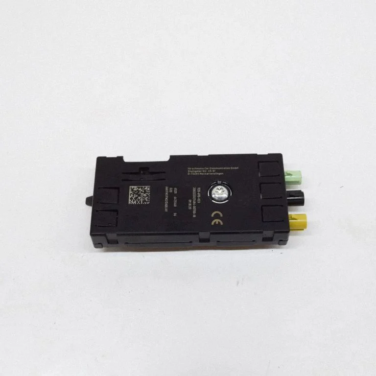 Aerial antenna amplifier – BMW 3 Series G20 G21 (2019-)