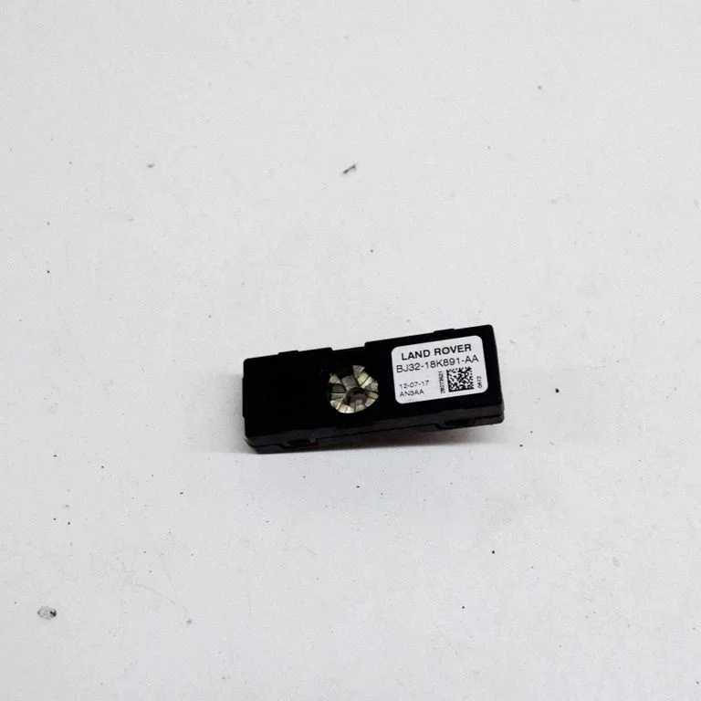 Antenas pastiprinātājs 28273621