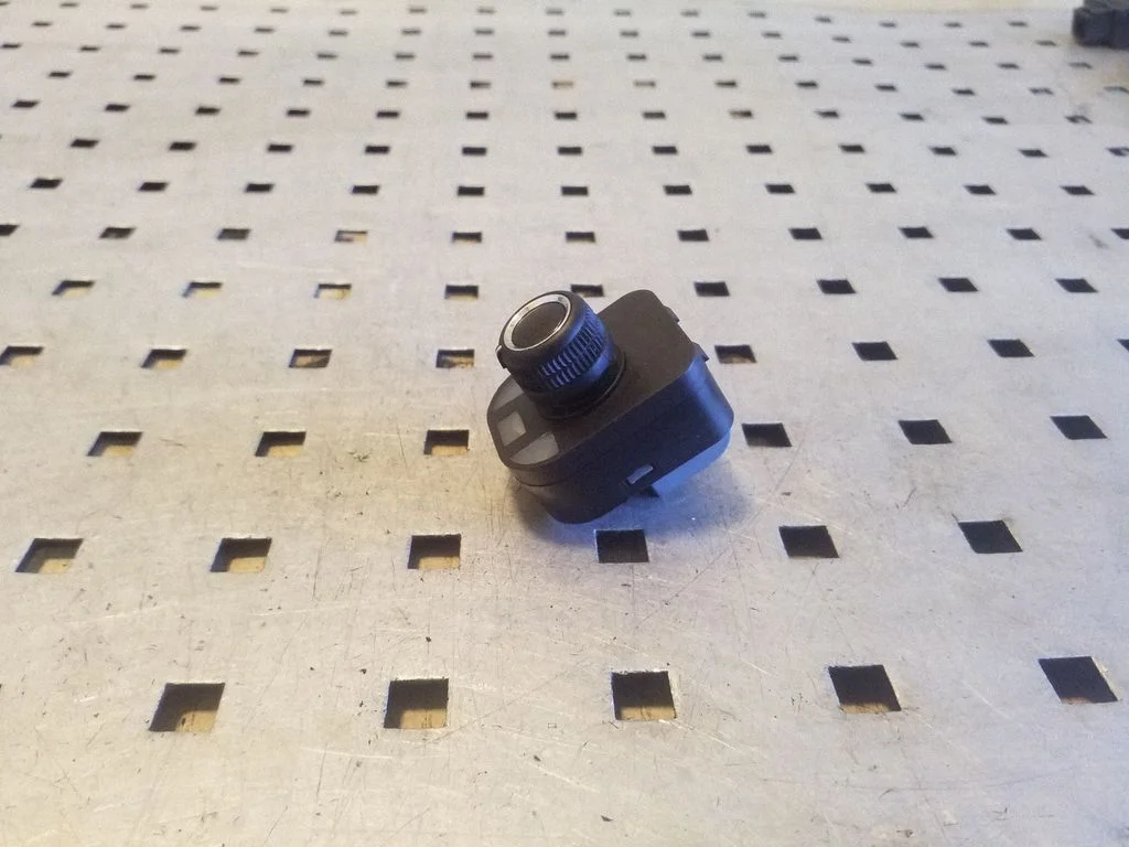 Wing mirror switch 8K0959565B