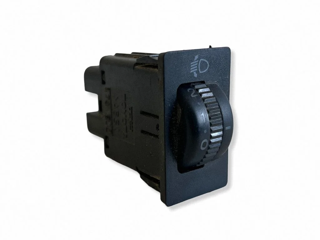 Headlight level height control switch 8415202021