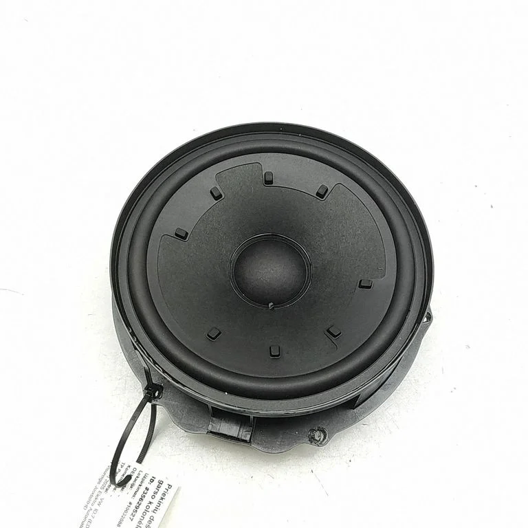 Skaļrunis (-ņi) priekšējās durvīs 14A035454A