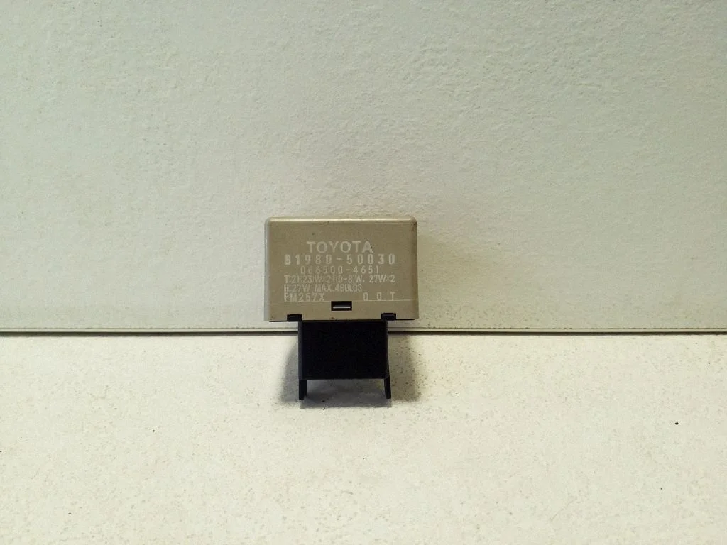 Other relay 8198050030