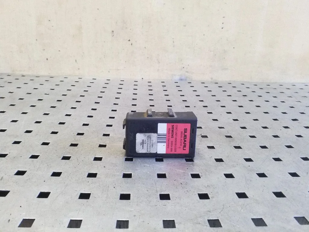 Other relay 88205AC010