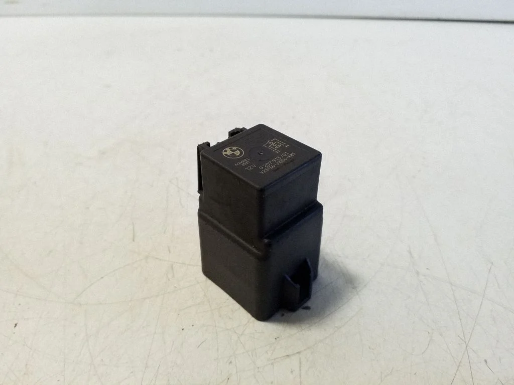 Other relay – BMW i4 (2021-)