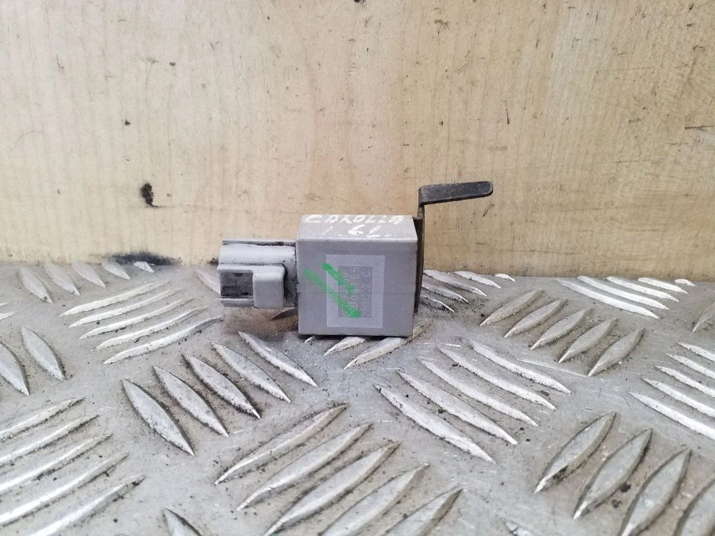Other relay 9098004165