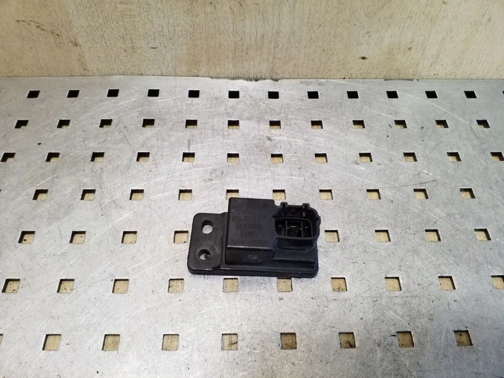Other relay MR238863