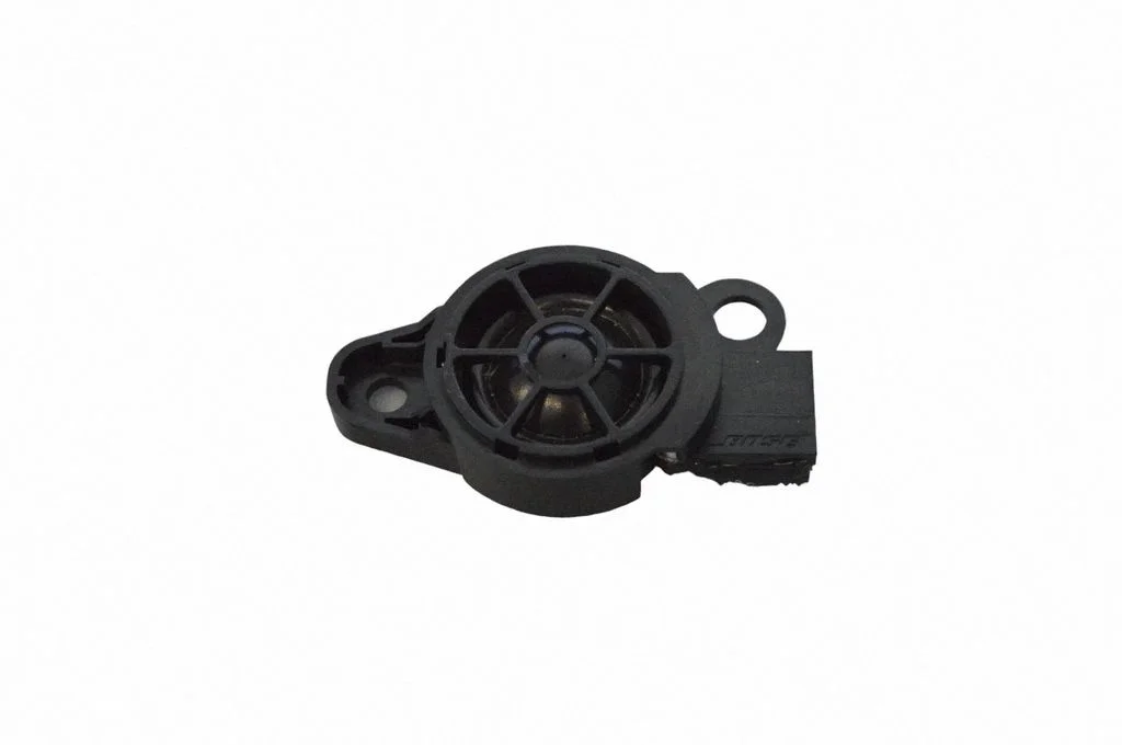 Front door speaker – Infiniti Q50 (2014-)