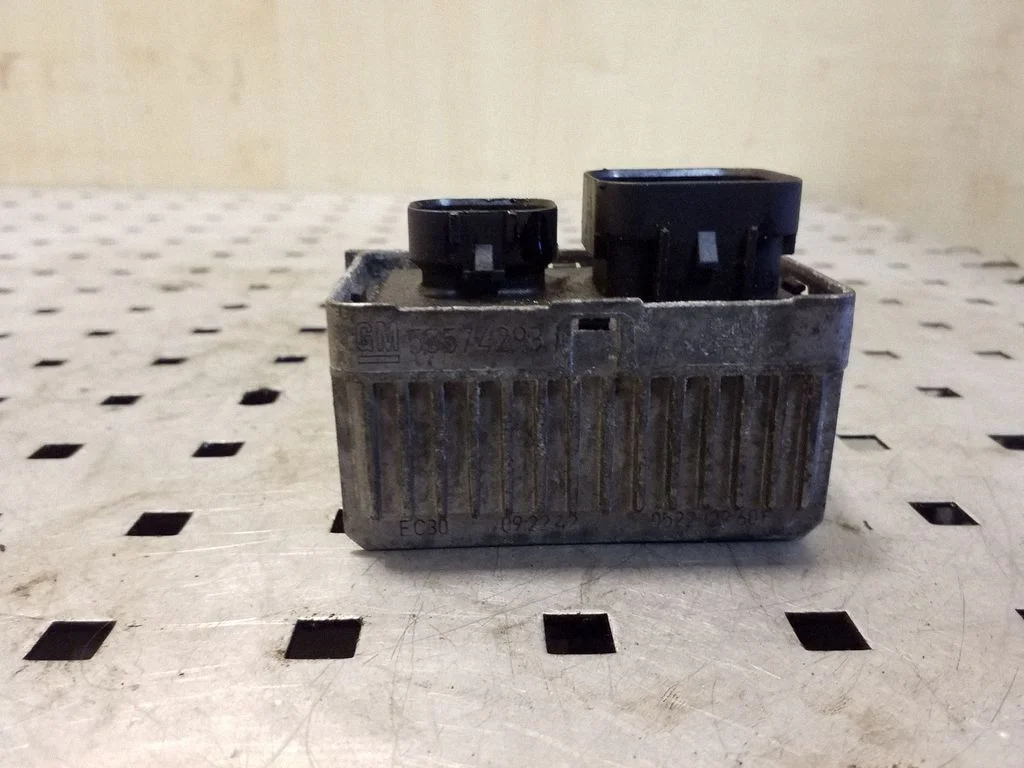 Glow plug pre-heat relay 55574293