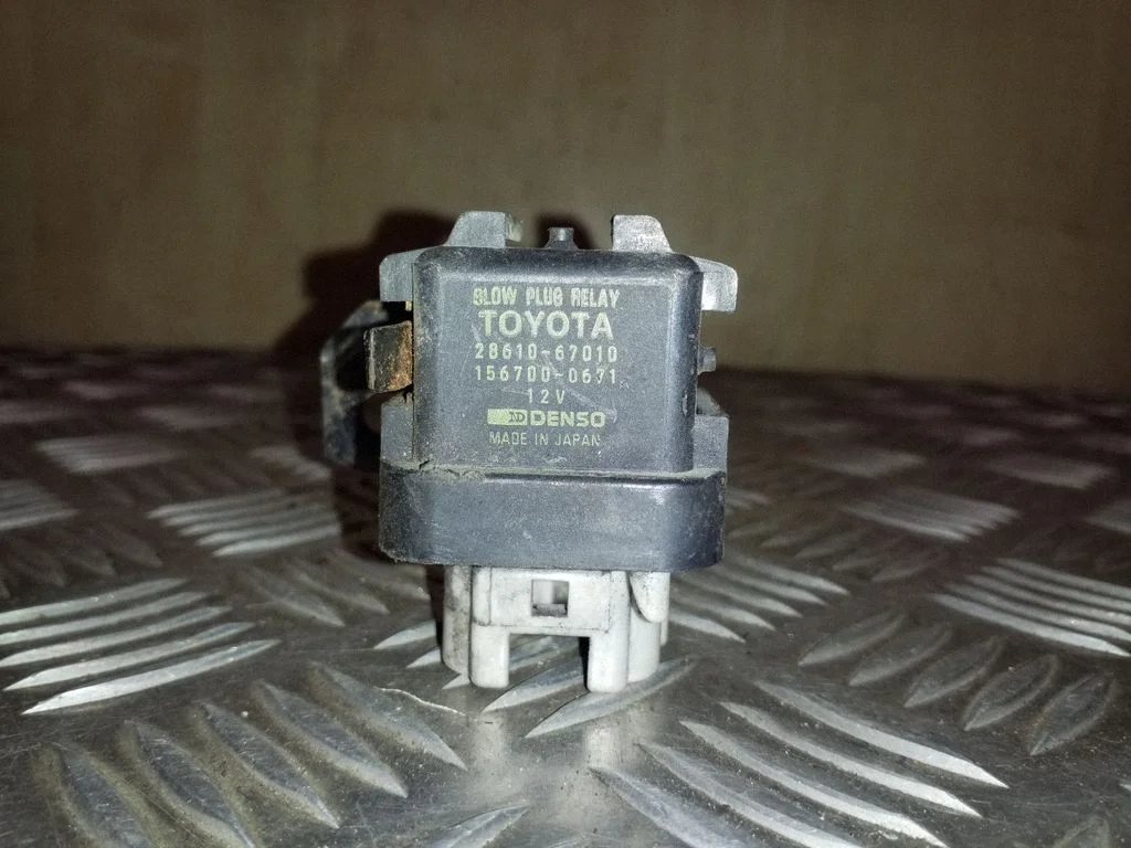 Glow plug pre-heat relay 2861067010