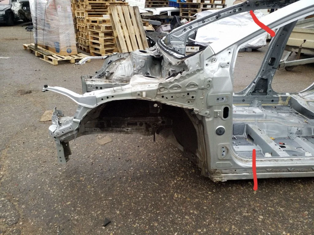 Front quarter panel – left