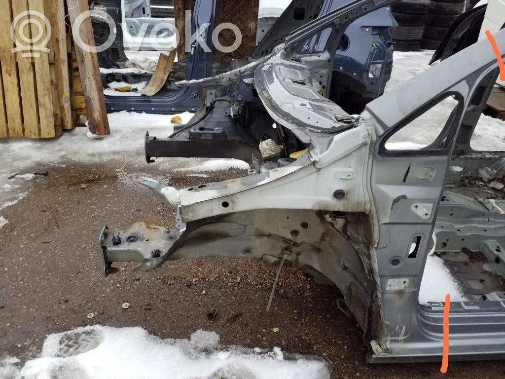 Esimene küljepaneel – Volkswagen Golf Plus (2005-2013)
