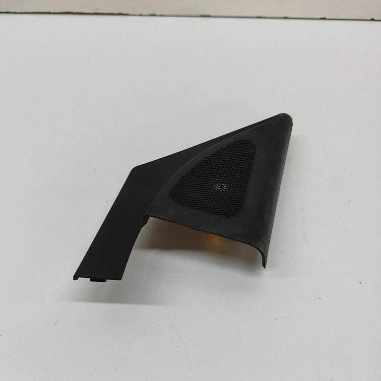 Skaļrunis (-ņi) priekšējās durvīs 876612W000