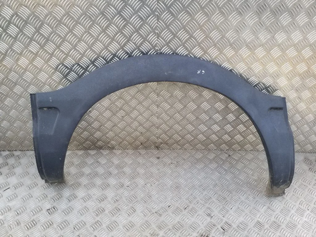 Rear arch trim 504099744 – Iveco Daily 5th gen (2011-2014)