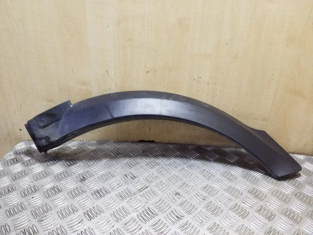 Rear arch trim – Land Rover Range Rover Sport L494 (2013-)