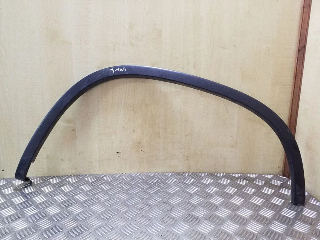 Rear arch trim – Volkswagen Tiguan (2007-2016)