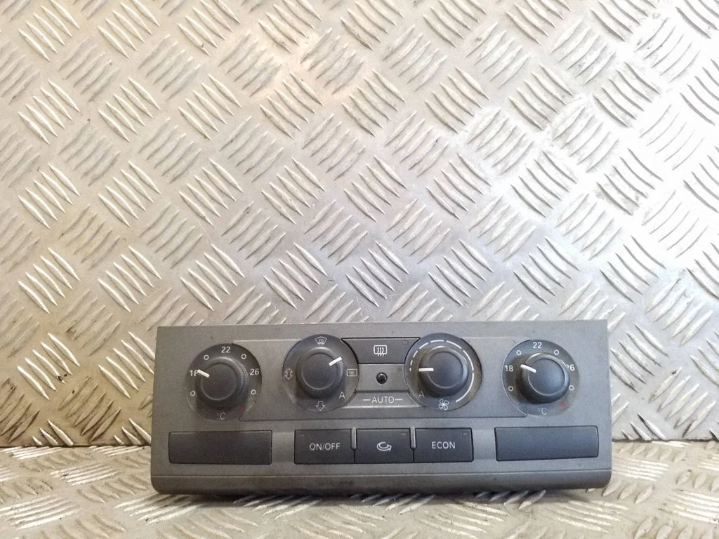 Climate control unit 4F2820043