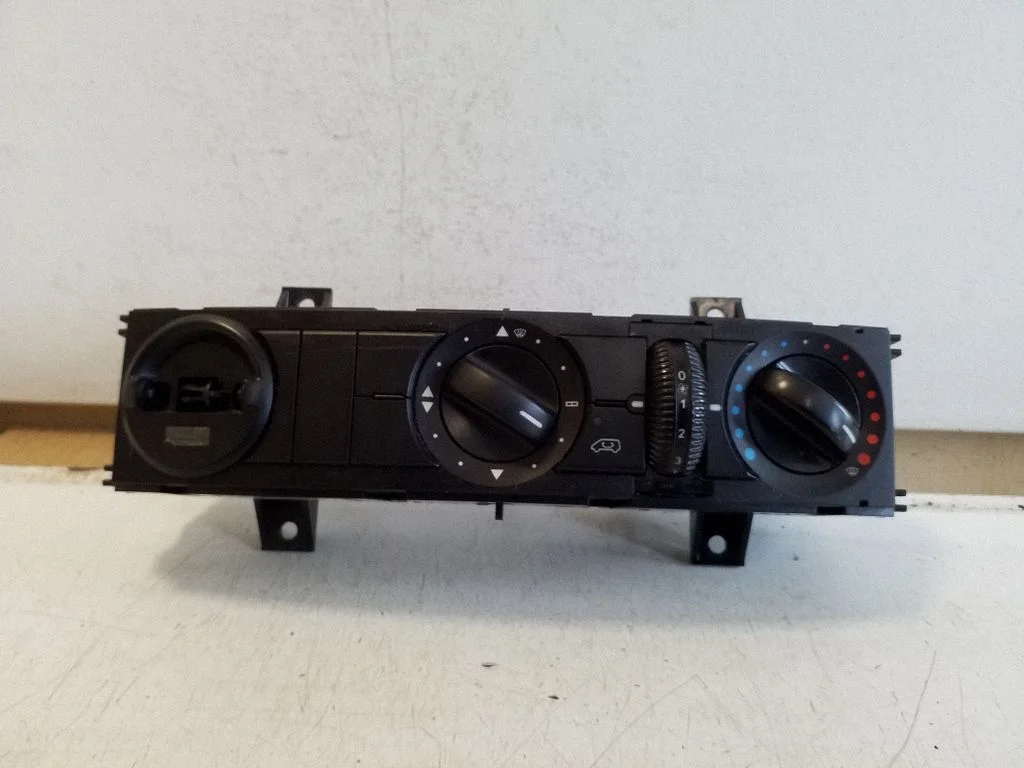 Climate control unit 5HB009182
