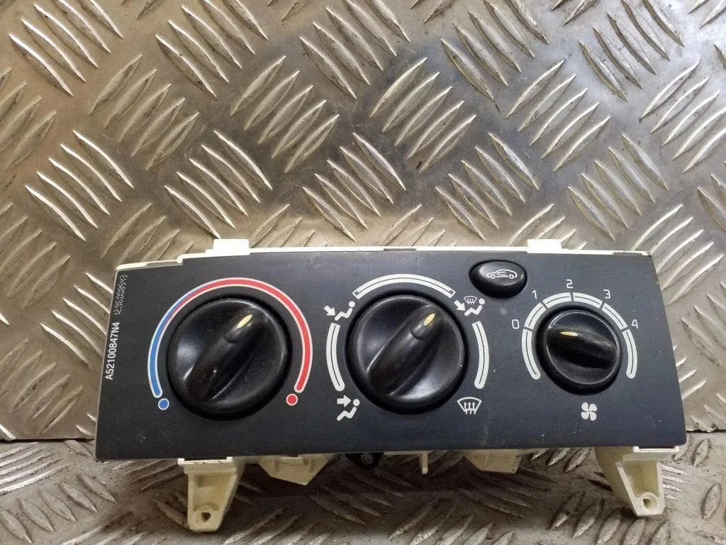 Climate control unit A52100847N4