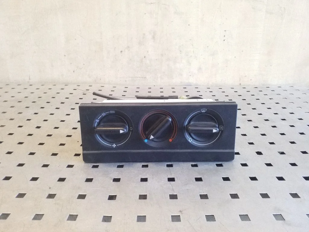 Climate control unit 8A1820073