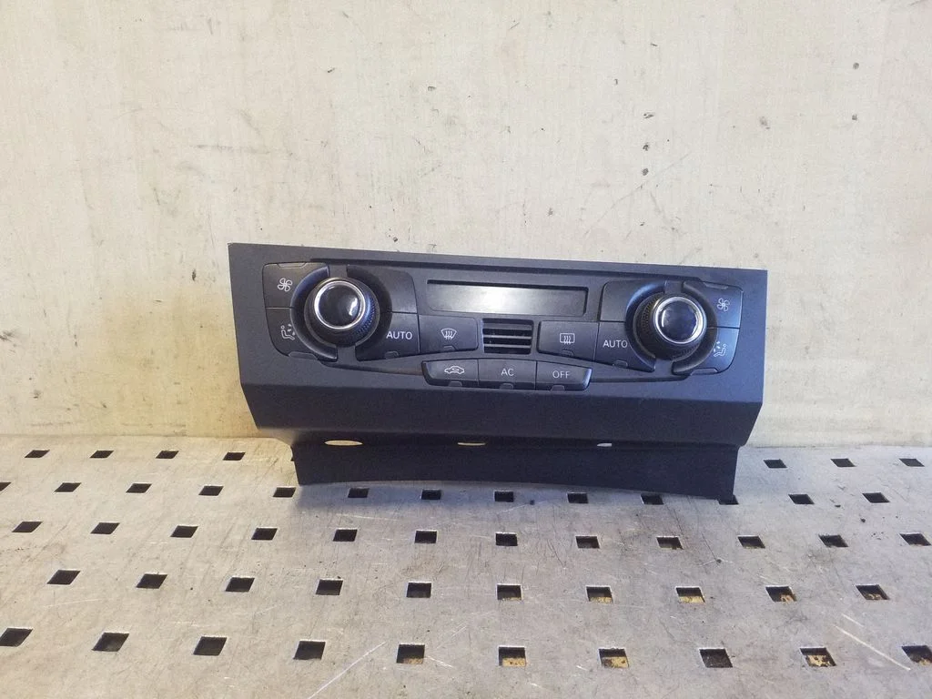 Climate control unit – Audi A5 8T 8F (2007-2016)