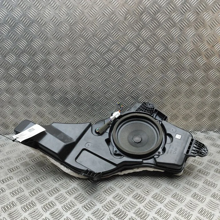 Subwoofer speaker – KIA Sportage (2021-)