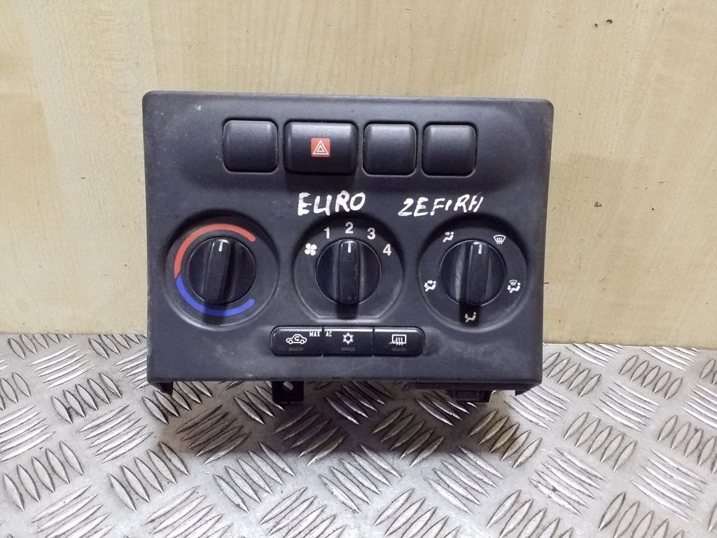 Climate control unit 90589777