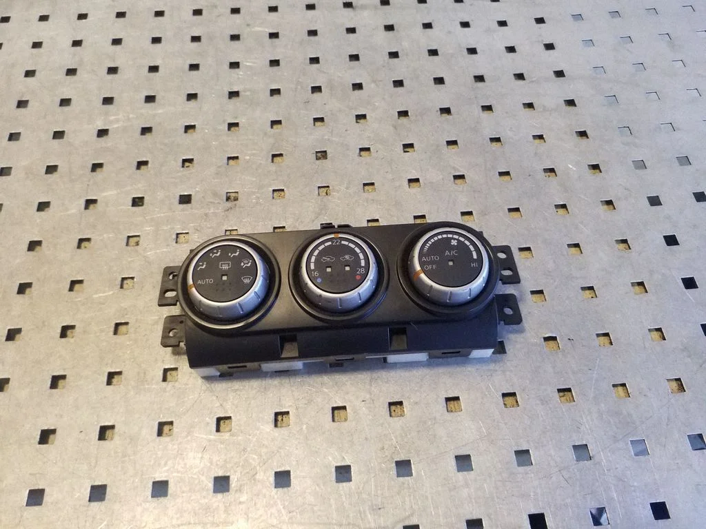 Climate control unit 27500JG700