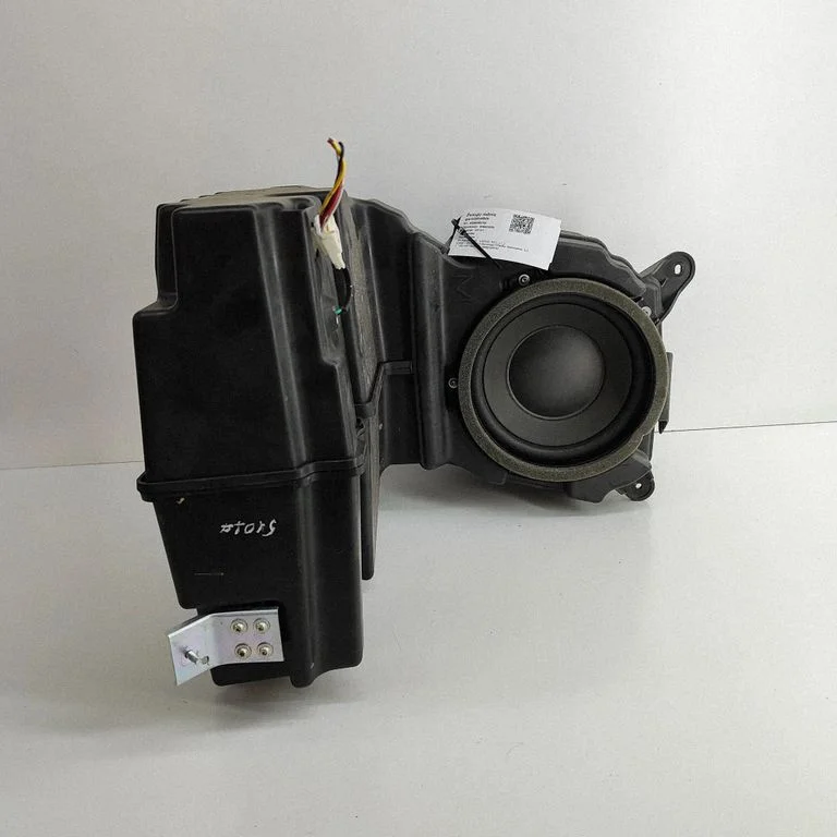Subwoofer speaker – Lexus RX III (2008-2015)