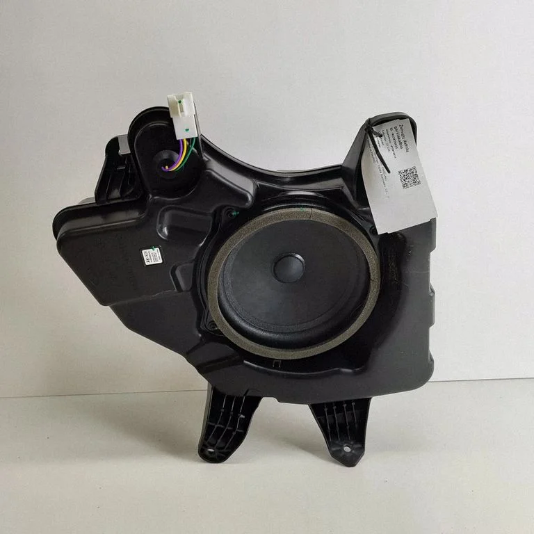 Subwoofer speaker 8946020901A