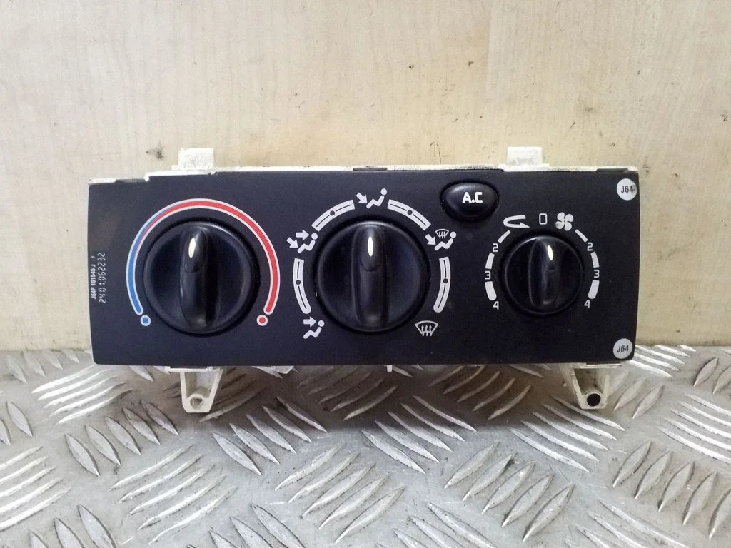 Climate control unit 663212P