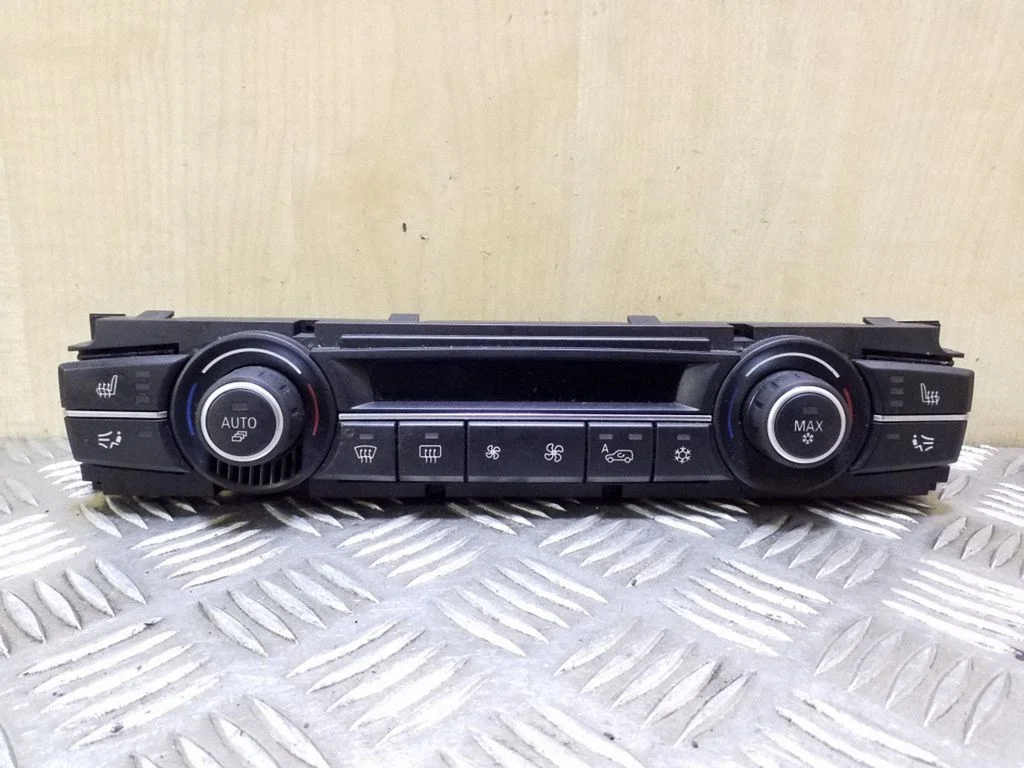 Climate control unit 9140713