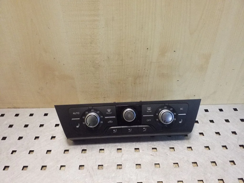 Climate control unit – Audi A6 S6 C7 4G (2011-2018)