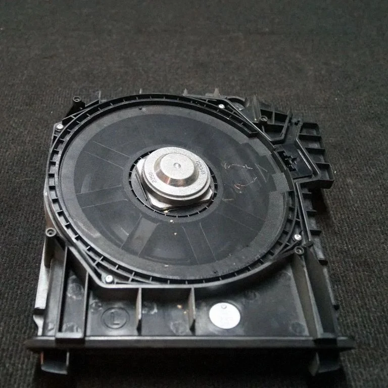 Subwoofer speaker – BMW 5 Series F10 F11 (2009-2016)