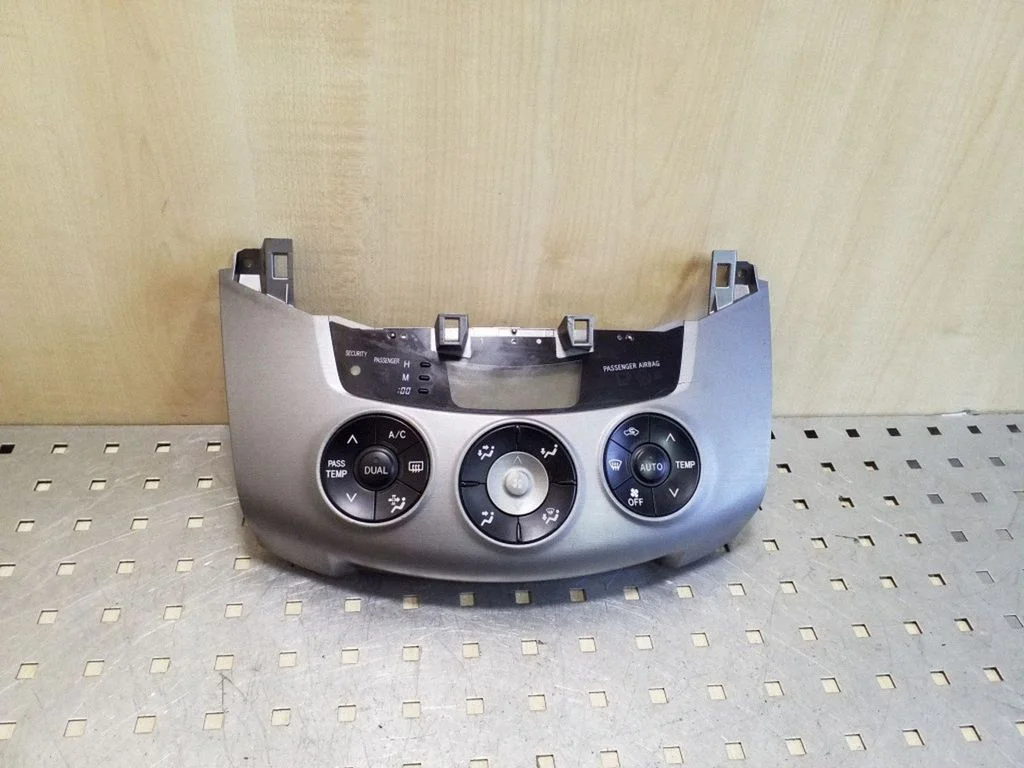 Climate control unit 5590042280