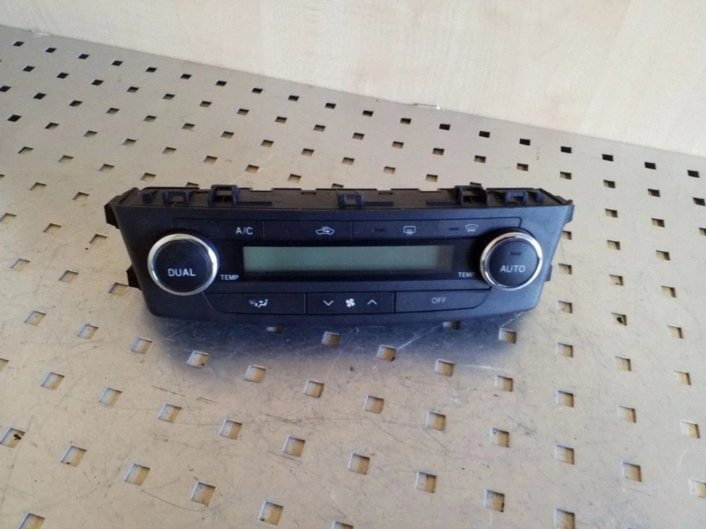 Climate control unit 5590005400