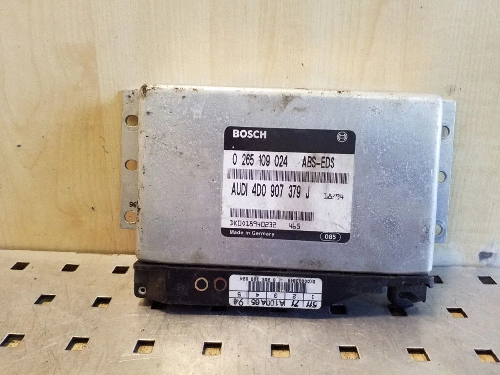 ABS control unit/module – Audi A8 S8 D2 4D (1994-2002)