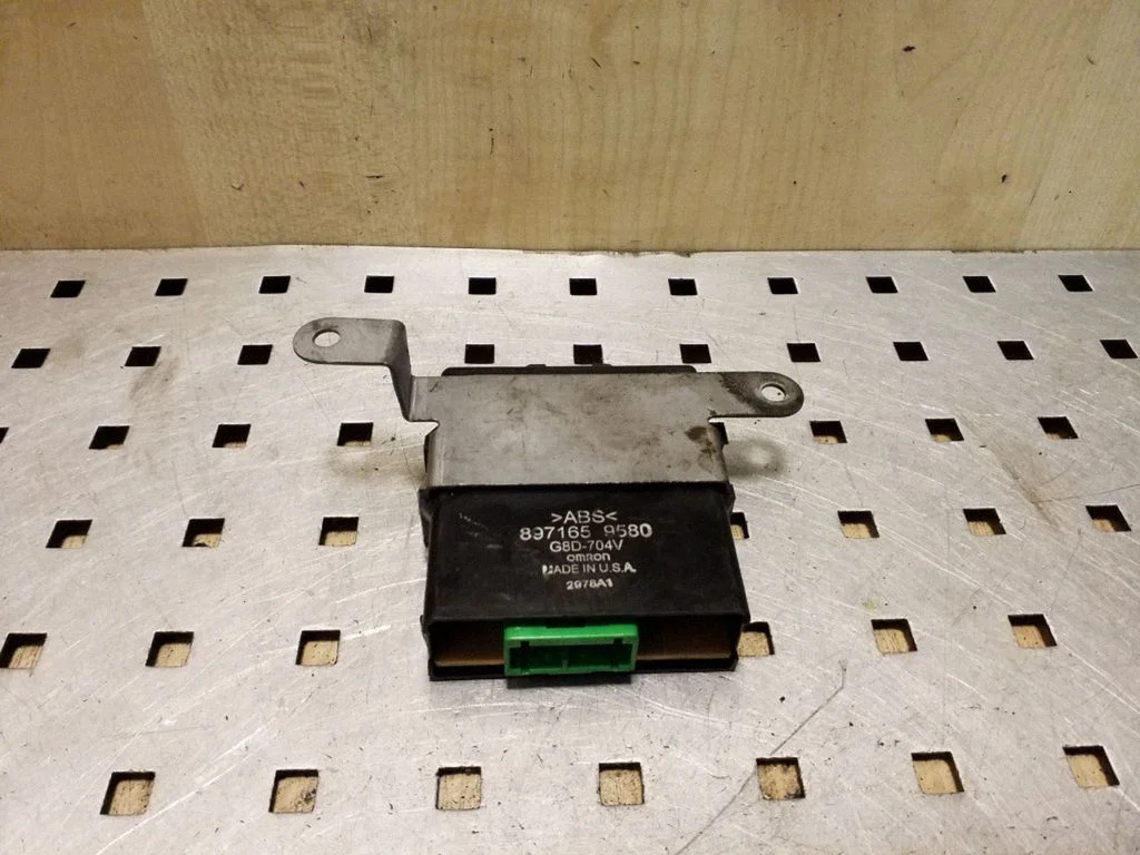 ABS control unit/module 8971659580