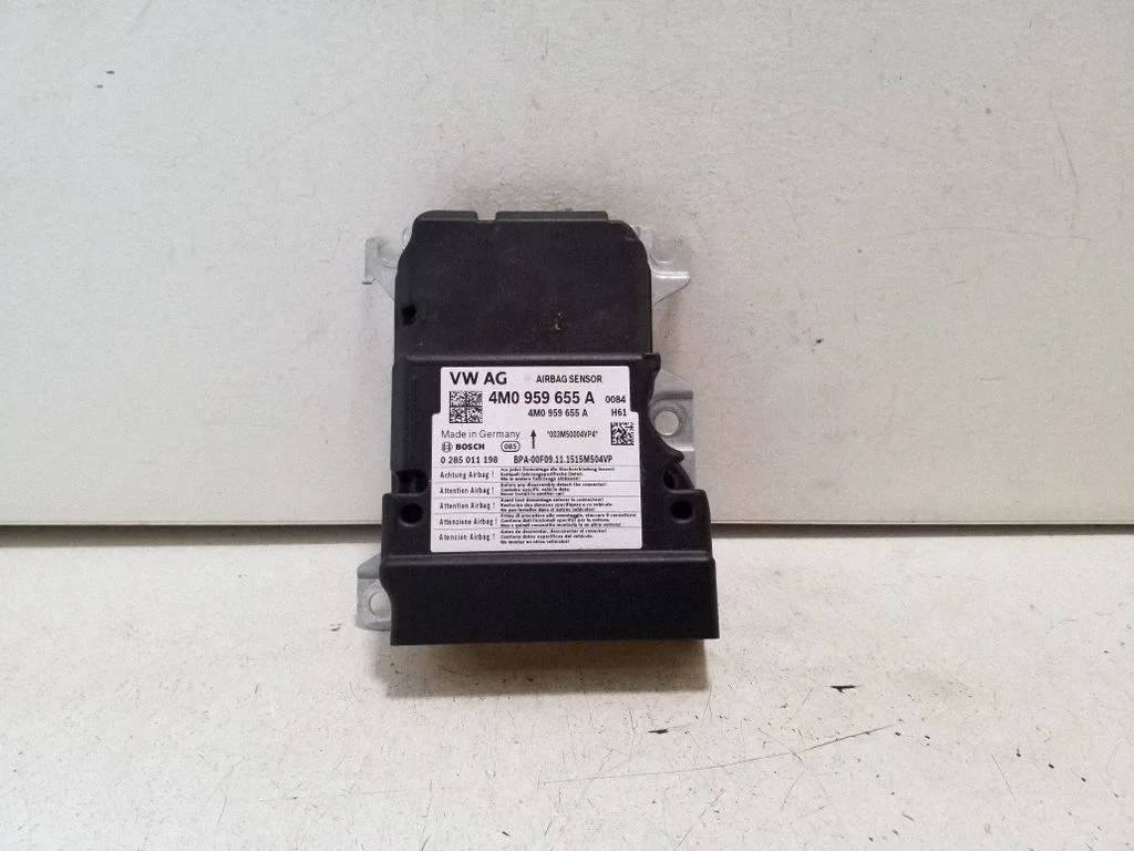 Airbag control unit/module – Audi Q7 4M (2015-)
