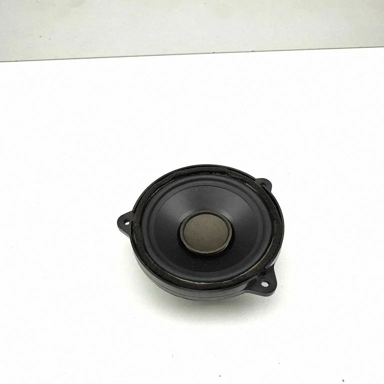 Skaļrunis panelī BJ3218808BB