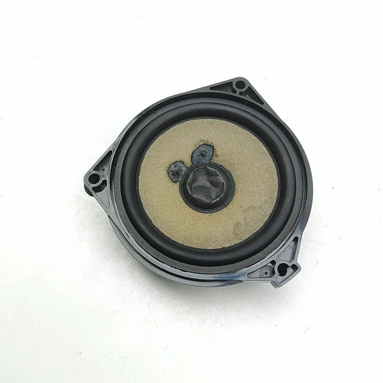 Skaļrunis panelī – Mercedes-Benz GLE klase AMG (W166 - C292) (2015-2019)