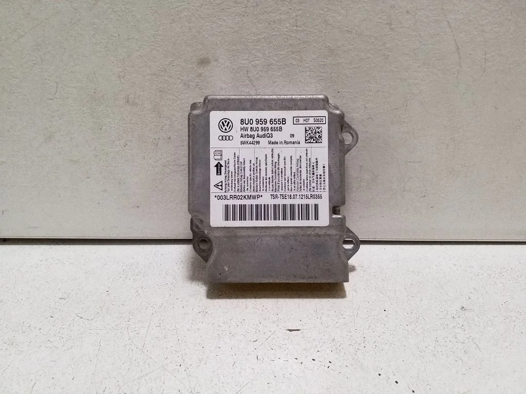Drošības spilvenu vadības bloks 8U0959655B