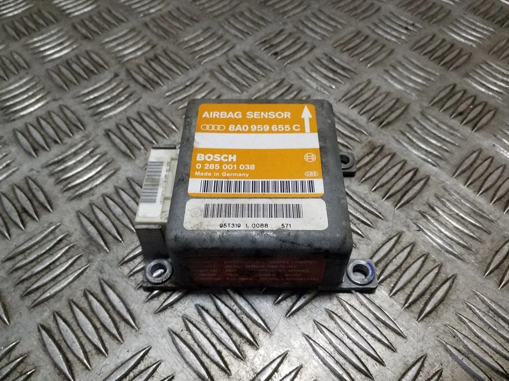 Drošības spilvenu vadības bloks 8A0959655C