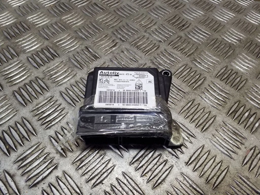 Airbag control unit/module – Citroen C4 Grand Picasso (2013-2018)