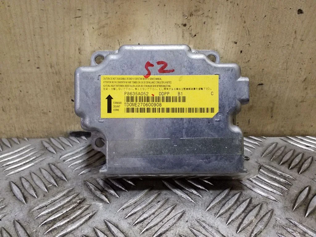 Turvapatjade juhtplokk P8635A052