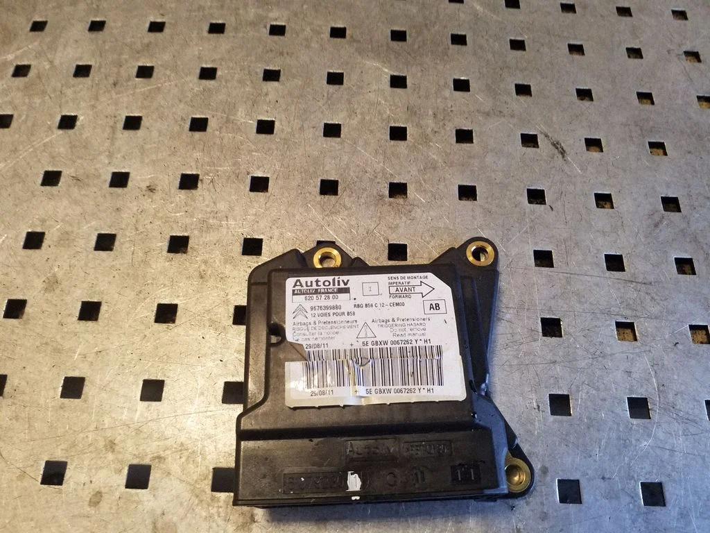 Airbag control unit/module 9676399880
