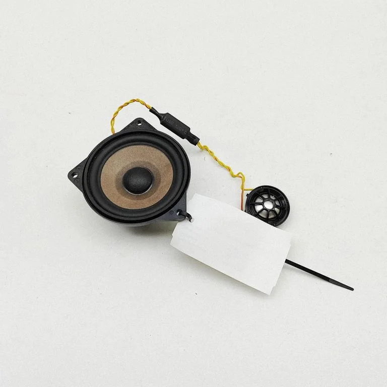 Panel speaker 9362561