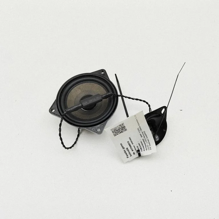 Panel speaker 9226358