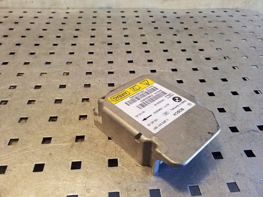 Airbag control unit/module 65776962530