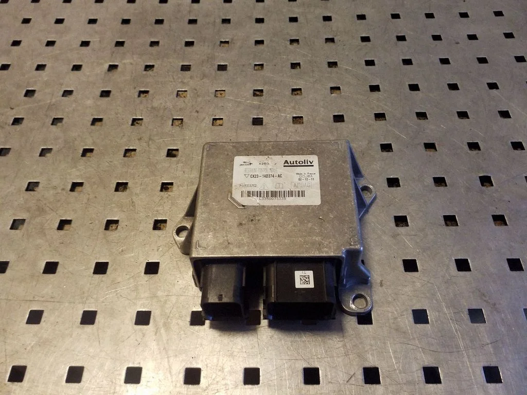Turvapatjade juhtplokk CX2314D374AC